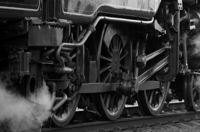 23 de junio de 1937, año en que se nacionalizaron los ferrocarriles.