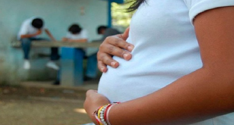 Jovenes embarazadas, una problematica