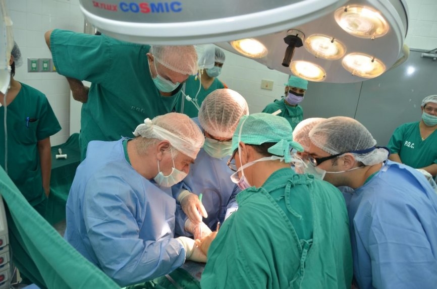 Universitarios trabajan en trasplante de órganos